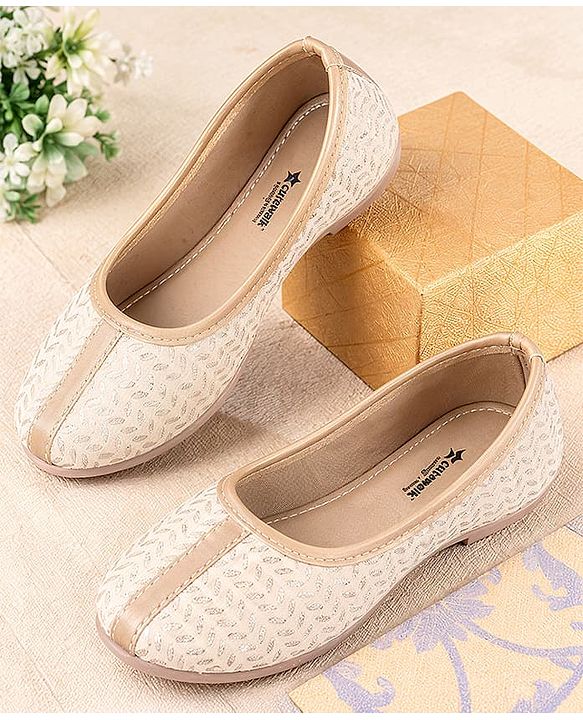 Cute Walk by Babyhug Slip On Ethnic Printed Mojaris - Beige