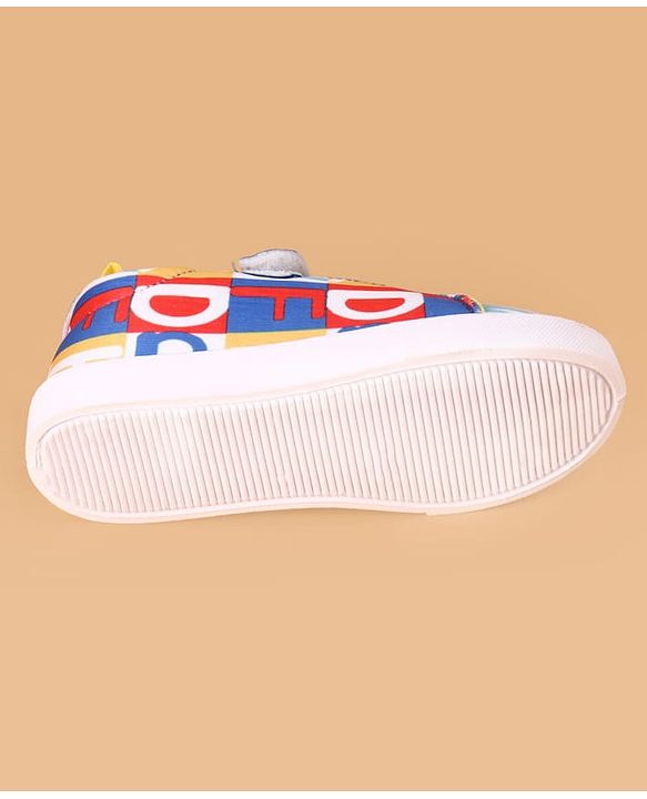 Cute Walk by Babyhug Velcro Closure Casual Shoes with Alphabet Design - Blue & White
