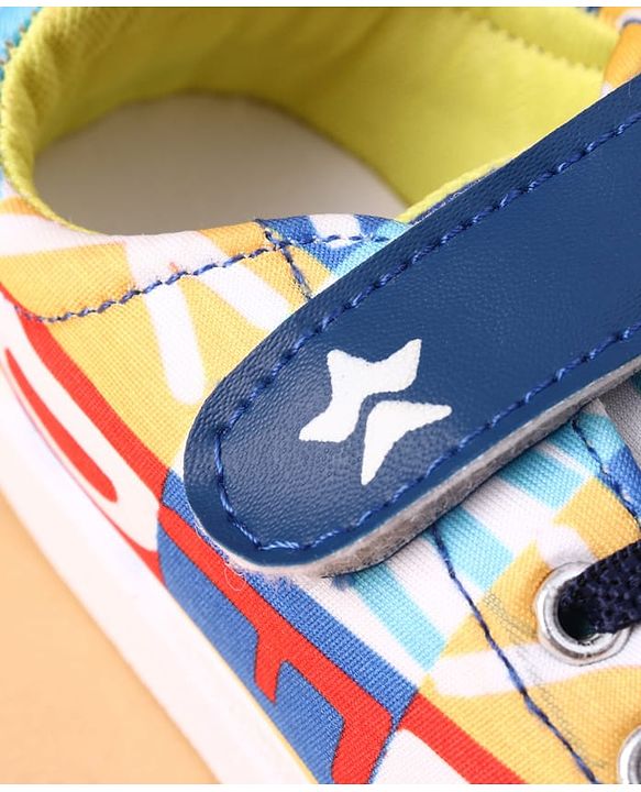 Cute Walk by Babyhug Velcro Closure Casual Shoes with Alphabet Design - Blue & White