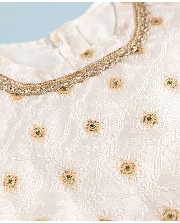 Babyhug Brocade Woven Lehenga and Choli with Half Sleeves and Diamonds Embroidered in White for New born