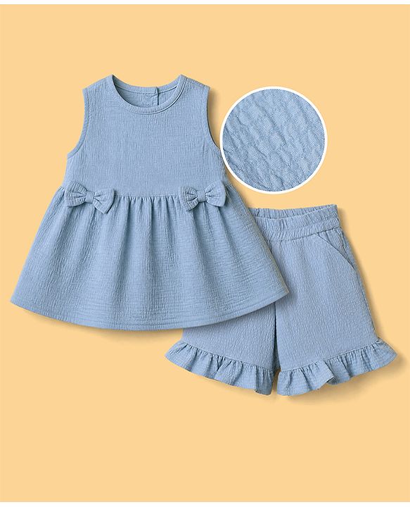 Babyhug 100% Cotton Woven Sleeveless Top and Shorts Set With Bow Applique - Blue