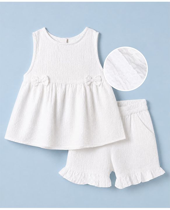 Babyhug 100% Cotton Woven Sleeveless Top and Shorts Set With Bow Applique - White