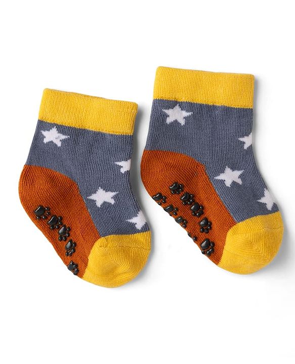 Cute Walk by Babyhug Cotton Knit Anti-bacterial Anti-skid Ankle Length Striped Socks With Animal & Star Design Pack of 3 - Grey, Yellow & White