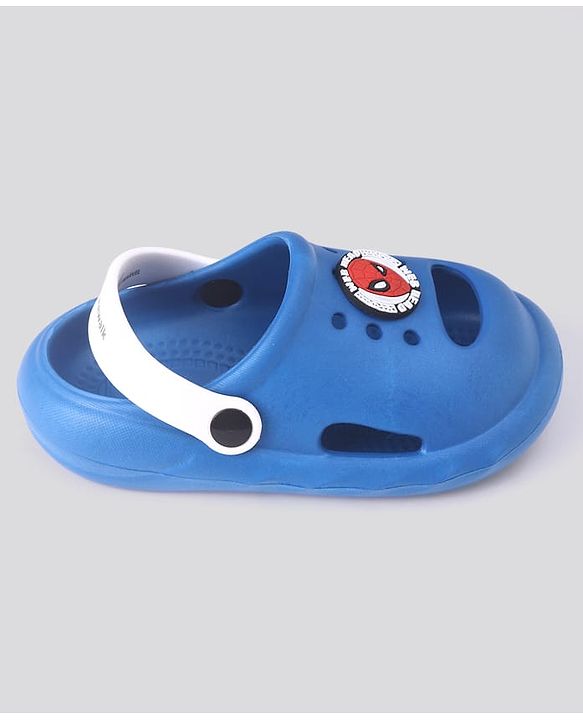 Cute Walk by Babyhug Clogs With Backstrap Closure Marvel Applique in Blue/White