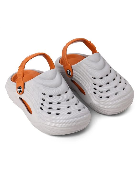 Pine Kids Solid Backstrap Closure Clogs - Grey