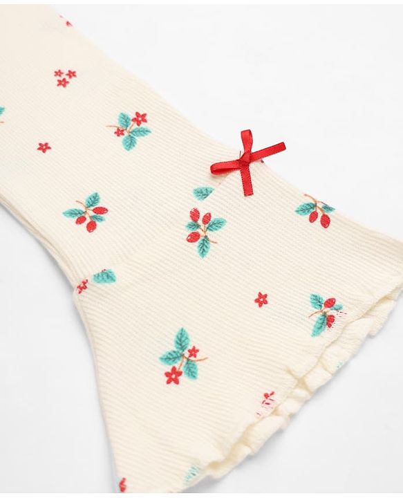 Babyhug Cotton Knit Skivi Winter T-Shirt with Full Sleeves and Floral Print in White