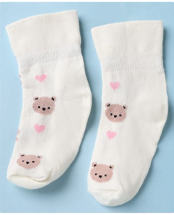 Cute Walk by Babyhug Cotton Knit Anti-bacterial Ankle Length Socks With Bear Design Pack of 3 - White Pink