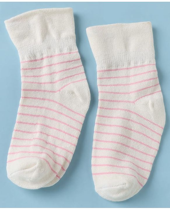 Cute Walk by Babyhug Cotton Knit Anti-bacterial Ankle Length Socks With Bear Design Pack of 3 - White Pink