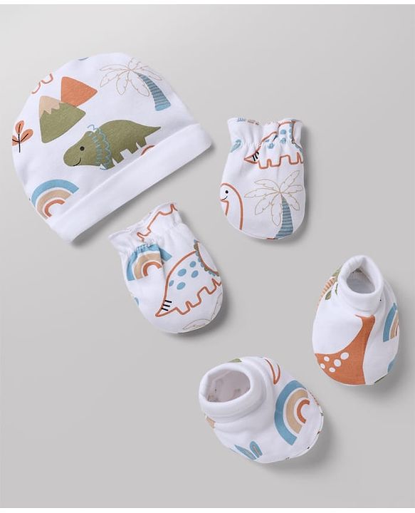 Babyhug 100% Cotton Interlock Knit Cap, Mittens & Booties with Animal Print White - Diameter 15 cm