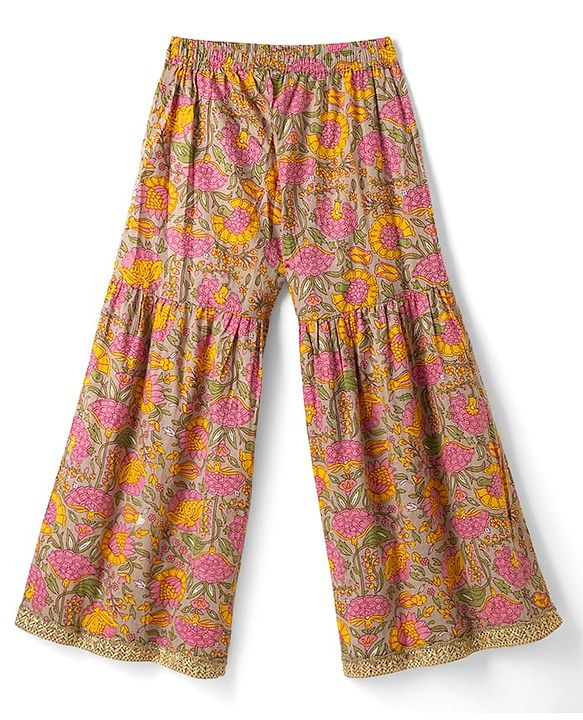 Pine Kids 100% Cotton Woven 3/4th Sleeves Kurti & Pat Set With Dupatta & Floral Print in Beige