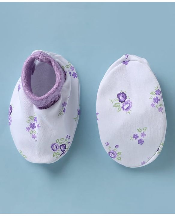 Babyhug 100% Cotton Interlock Knit Mittens & Booties with Floral Print - Lilac