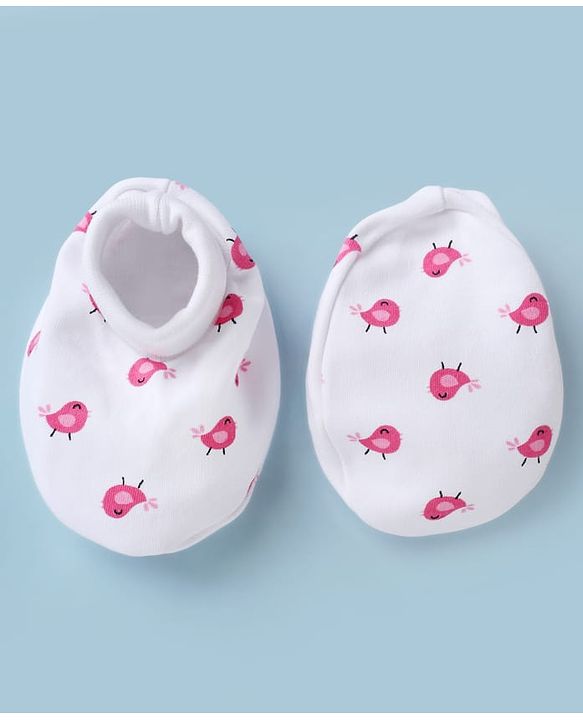 Babyhug 100% Cotton Interlock Knit Mittens & Booties with Little Birdie Print - White
