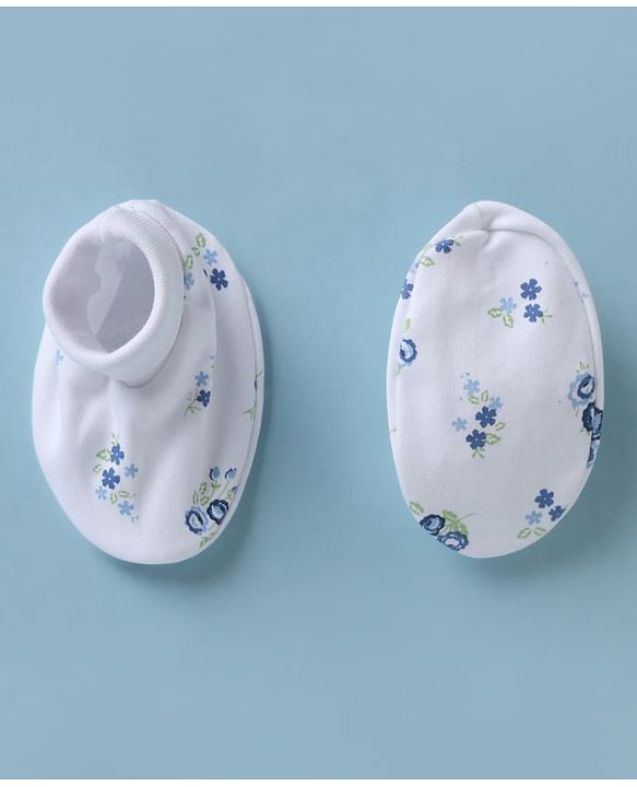Babyhug 100% Cotton Interlock Knit Cap, Mittens & Booties with Floral Print White - Diameter 15 cm