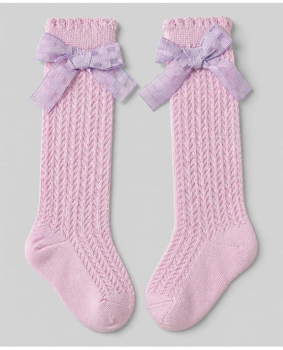 Cute Walk by Babyhug Cotton Cable Knit Calf Length Socks with Bow Applique in Pink