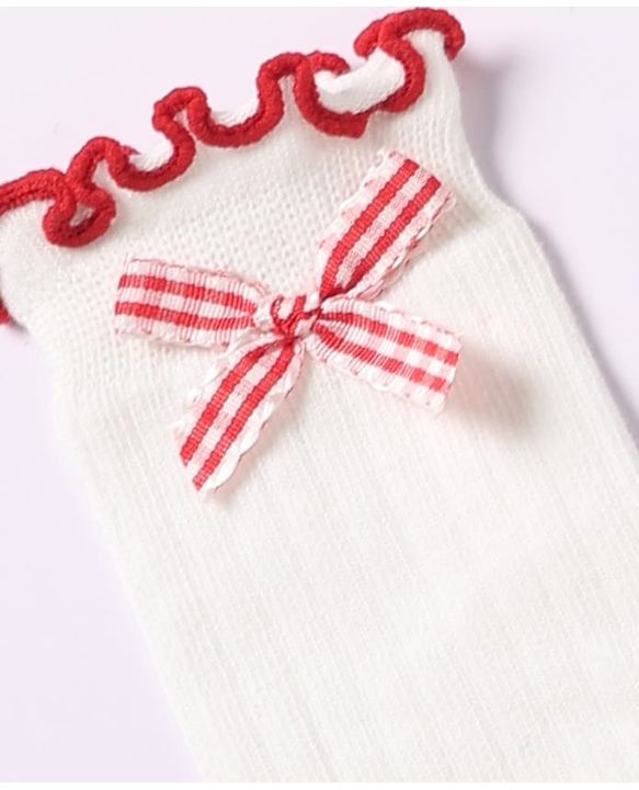Cute Walk by Babyhug Cotton Knit Mid-Calf Socks with Bow Applique in Red