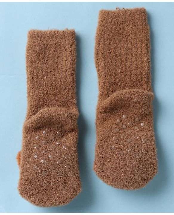 Cute Walk by Babyhug Knit Mid Calf Length Woolen Socks With Puppy Applique - Brown