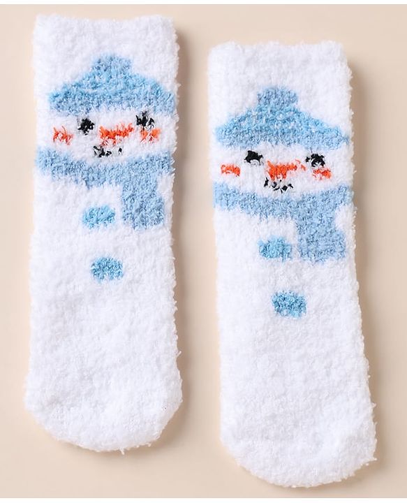 Cute Walk by Babyhug Knit Mid Calf Length Woolen Socks With Snow Design - White Blue