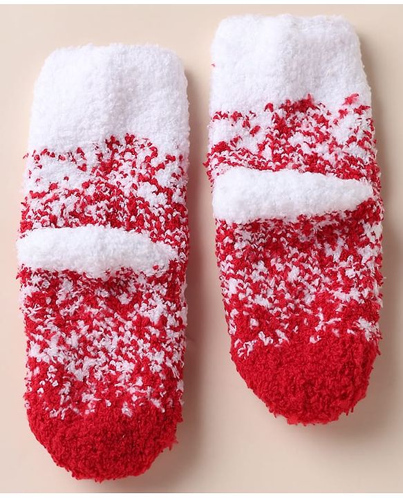 Cute walk by Babyhug Mid Calf Length Woolen Socks -Red