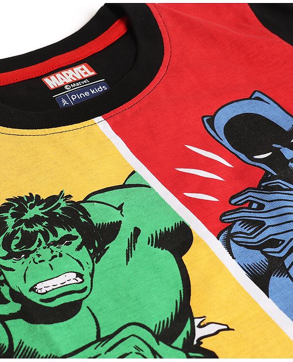 Pine Kids Marvel Single Jersey Knit Half Sleeves T-Shirts and Joggers Set With Avengers Print - Black