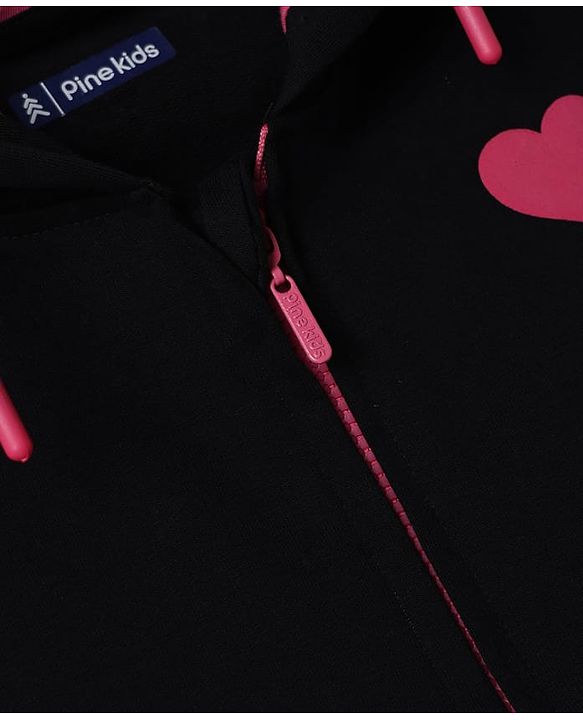 Pine Kids 100% Cotton Knit Full Sleeves Hooded Sweatshirt With Heart Print - Black