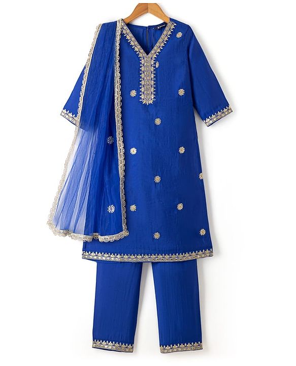 Pine Kids Woven Kurti and Churidar Set with Dupatta with Three Fourth Sleeves and Floral Motifs Embroidery in Royal Blue