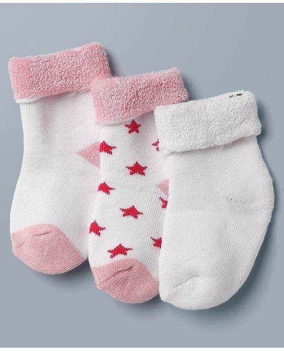 Cute Walk By Babyhug Anti-Bacterial Terry Knit Ankle Length Socks With Star Design Pack Of 3- Pink & White