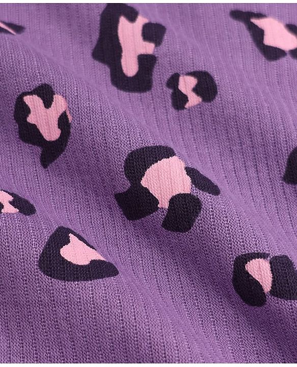 Pine Kids Cotton Blend Knit Full Sleeves Round Neck Thermal Set with Leopard Spots Print - Lilac