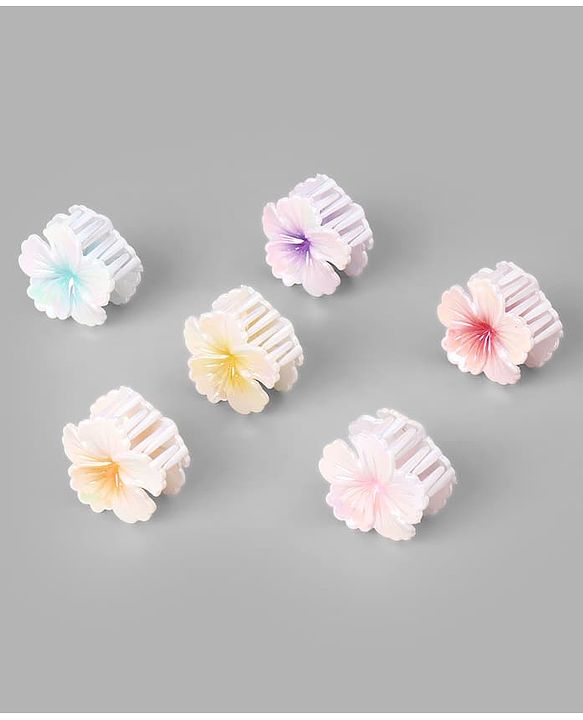 Pine Kids Free Size Hair Pins and Clips Set with Stylish Decorative Floral Designs - White