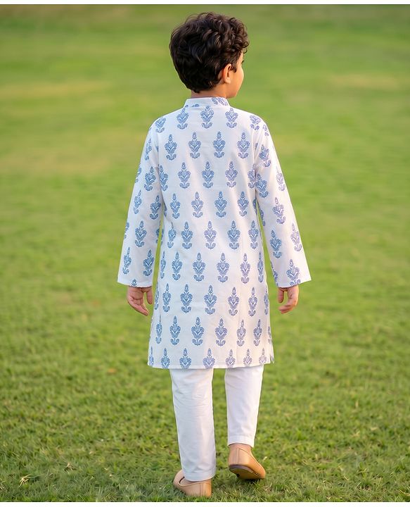 Pine Kids 100% Cotton Woven Full Sleeves Kurta Pyjama Set with Floral Print in Light/Sky Blue for 4-5 Years