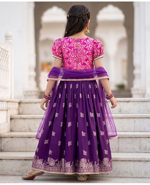 Pine Kids Woven Half Sleeves Lehenga Choli with Dupatta and Floral Damask Print in Pink