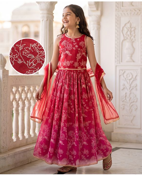 Pine Kids Woven Lehenga Choli and Dupatta with Sleeveless, Full Length and Floral Print in Red