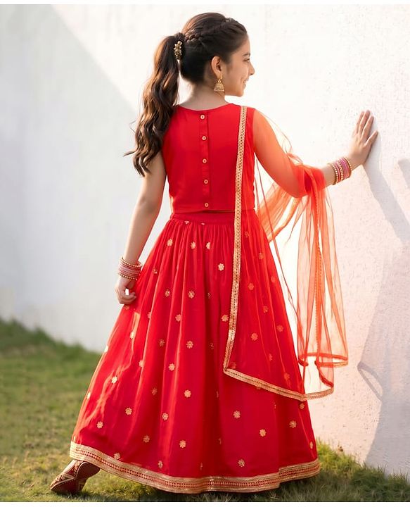 Pine Kids Woven Sleeveless Choli & Lehenga Set With Sequinned Embroidery & Dupatta - Red