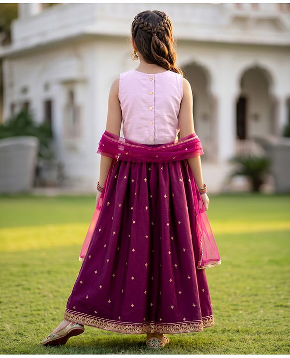Pine Kids Woven Sleeveless Choli & Lehenga Set With Sequinned Embroidery & Dupatta - Wine