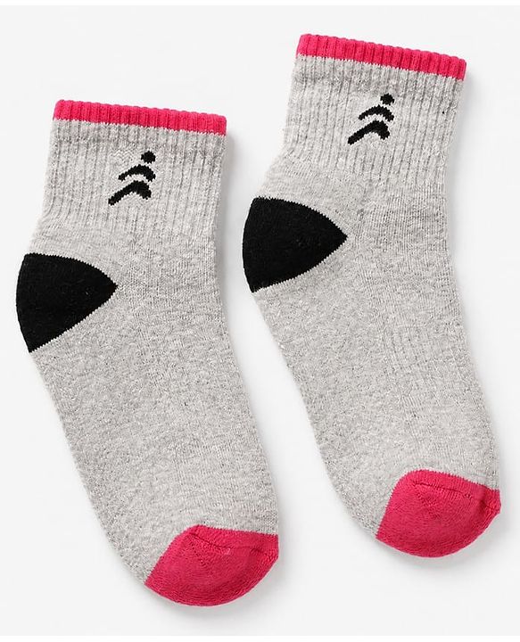 Pine Active Cotton Blend Knit Breathable Ankle Length Athletic Socks Pack of 3 in White Grey