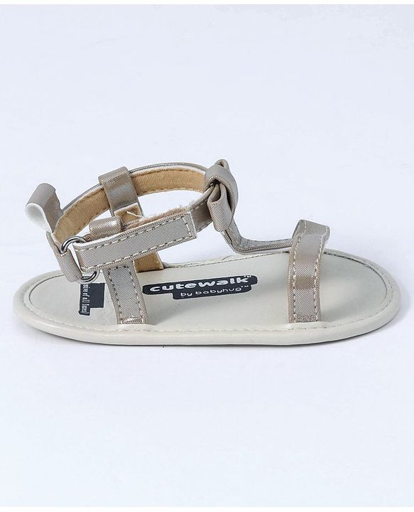 Cute Walk by Babyhug Sandals Style Booties Bow Applique - Grey