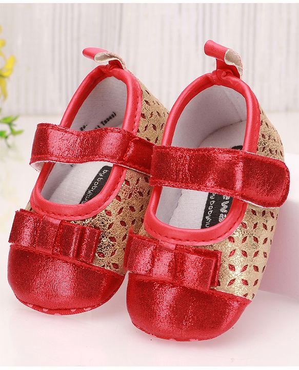 Cute Walk by Babyhug Cut Work Booties - Red