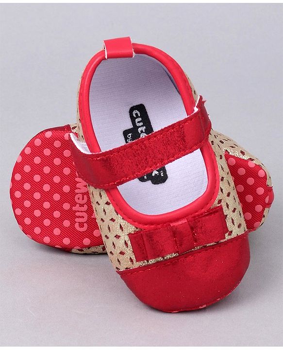 Cute Walk by Babyhug Cut Work Booties - Red