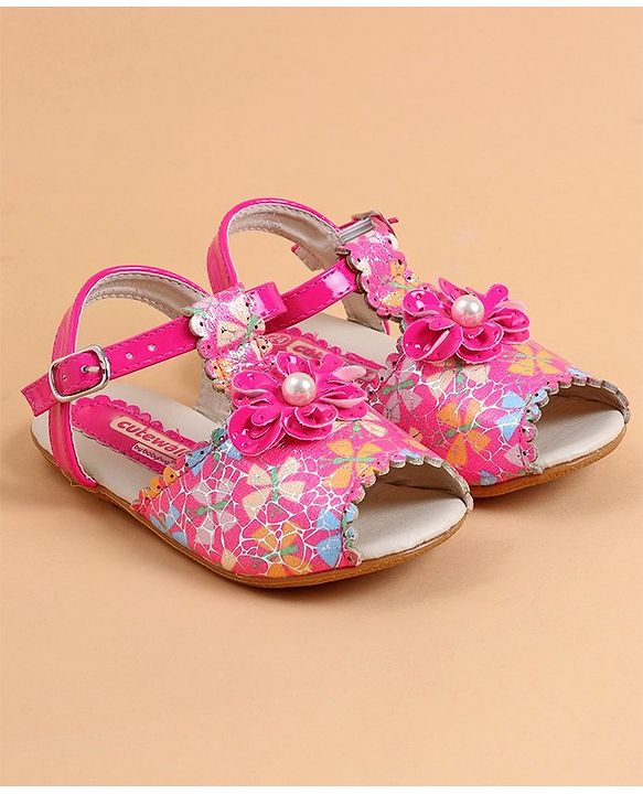 Cute Walk by Babyhug Buckle Closure Peep Toe Sandal - Dark Pink