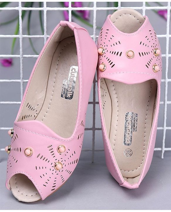 Cute Walk by Babyhug Peeptoes Bead Design - Light Pink