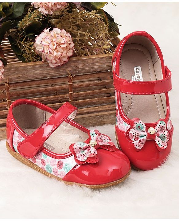 Cute Walk by Babyhug Bellies Bow With Motif - Red