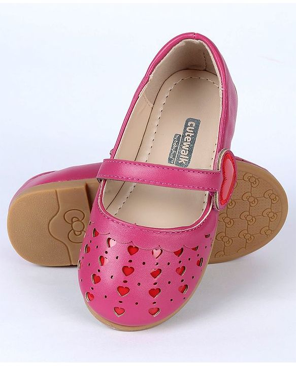 Cute Walk by Babyhug Bellies Heart Design - Dark Pink