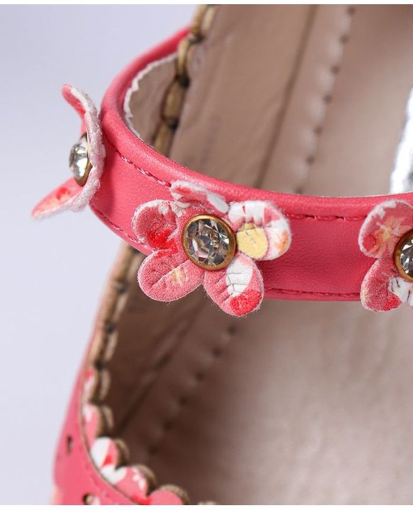 Cute Walk by Babyhug Floral Motif Bellies - Red