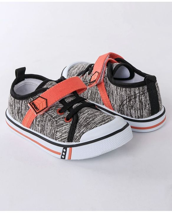 Cute Walk by Babyhug Canvas Shoes - Black - 28 Black