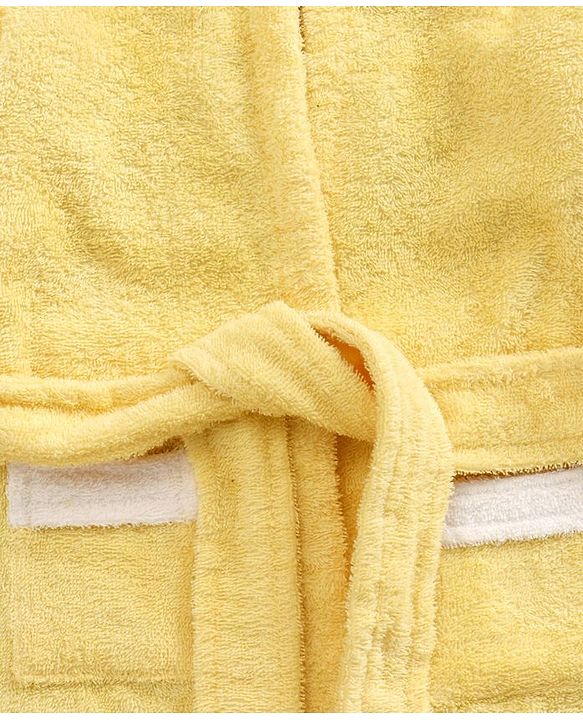 Babyhug Cotton Three Fourth Sleeves 3D Hooded Bath Robe Mouse Design - Yellow