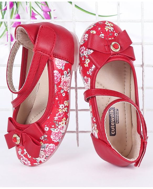 Cute Walk by Babyhug Floral Printed Bellies - Red