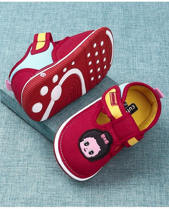 Cute Walk by Babyhug Canvas Musical Shoes Doll Patch - Red