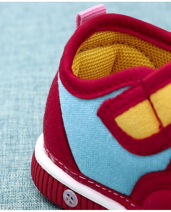 Cute Walk by Babyhug Canvas Musical Shoes Doll Patch - Red