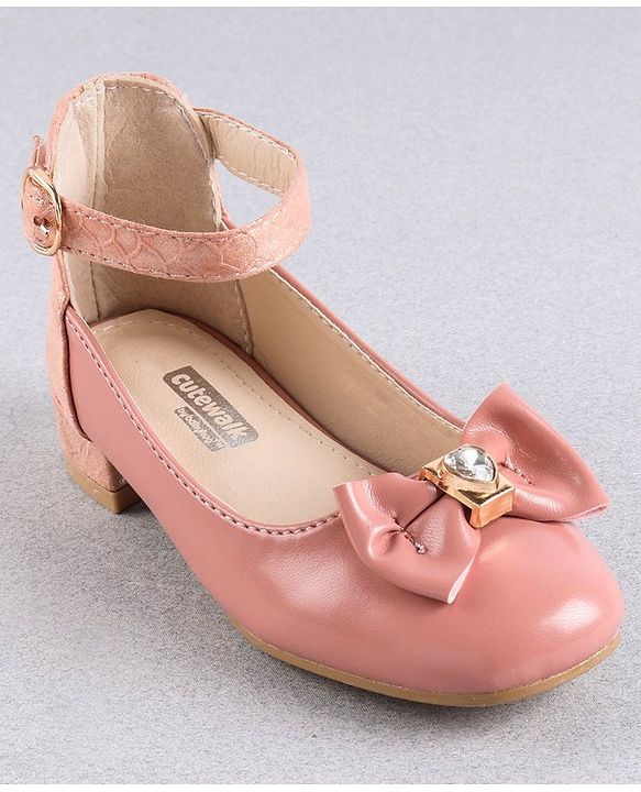 Cute Walk by Babyhug Bellies Bow Applique Embellished - Pink