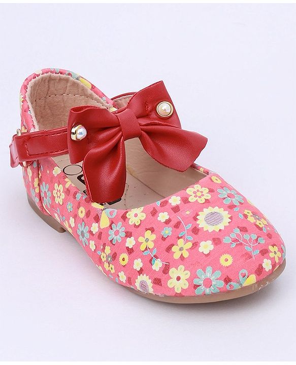 Cute Walk by Babyhug Floral Printed Bellies - Pink