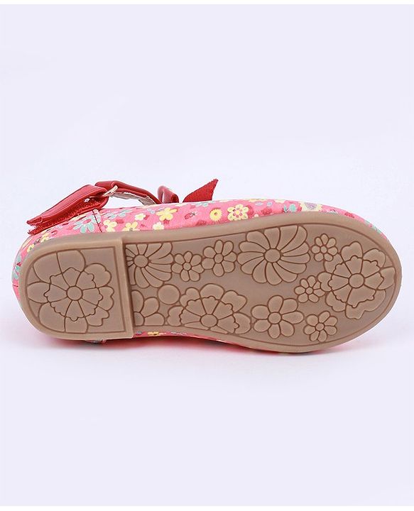 Cute Walk by Babyhug Floral Printed Bellies - Pink